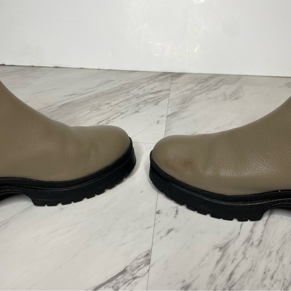 Paolo Tokio Gray Chelsea Lug Sole Bootie 6M - Picture 6 of 14